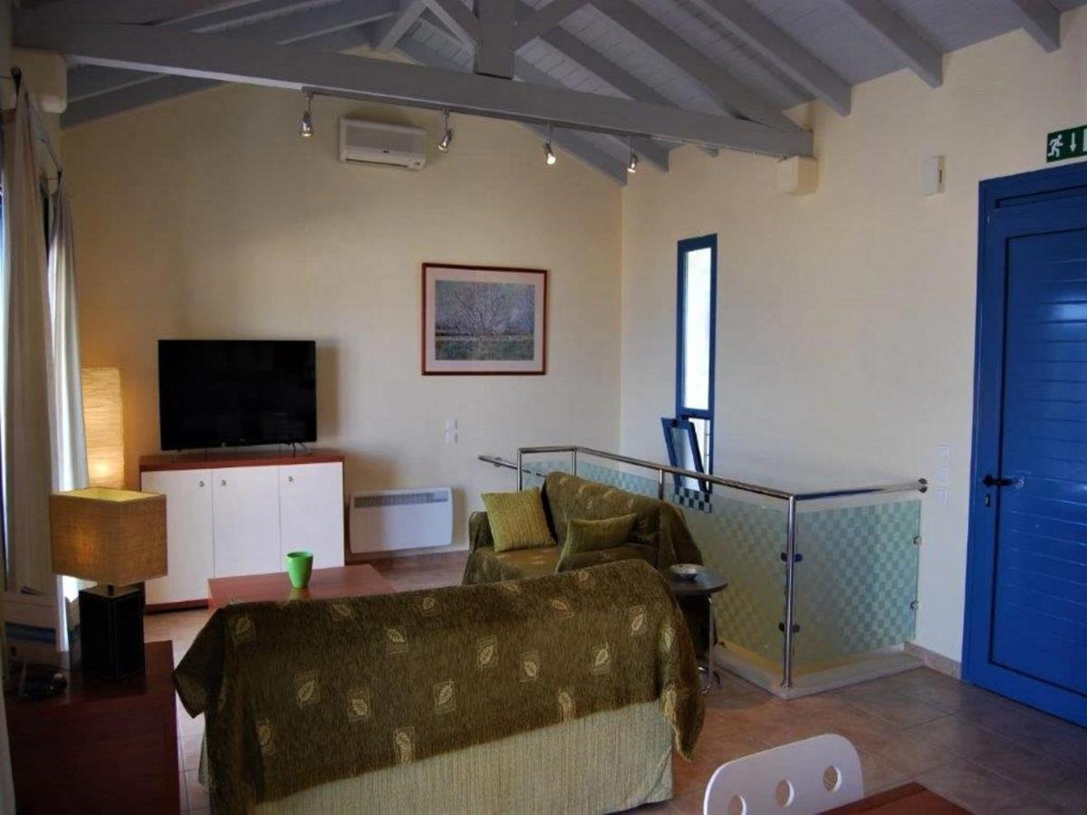 Bohemia Beach House Comfortable Villa On The Beautiful North East Coast Barbáti Kültér fotó