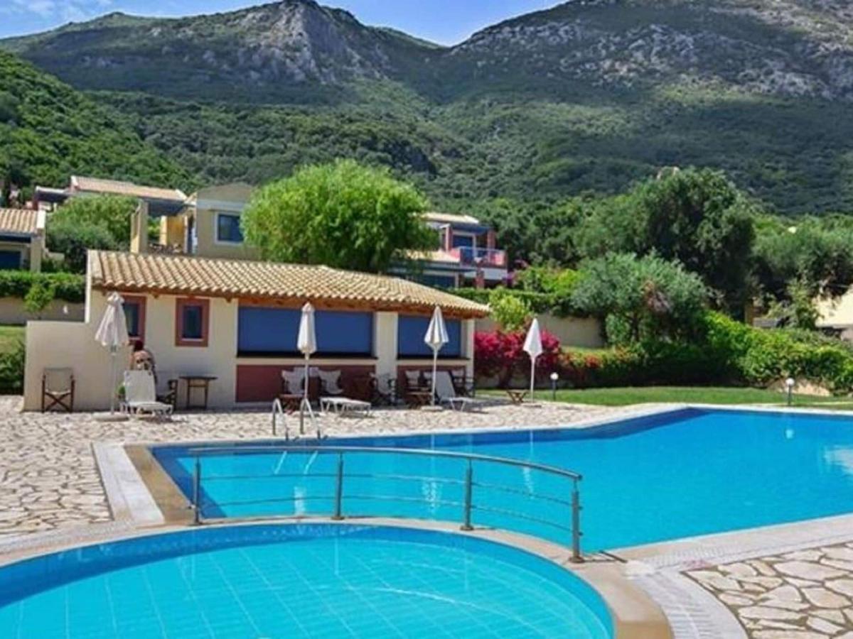 Bohemia Beach House Comfortable Villa On The Beautiful North East Coast Barbáti Kültér fotó